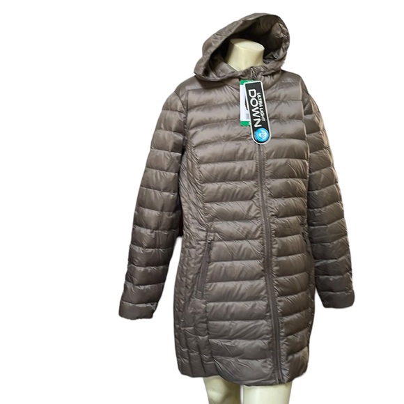 Aventure - Down Puffer Jacket - Picture 2 of 3